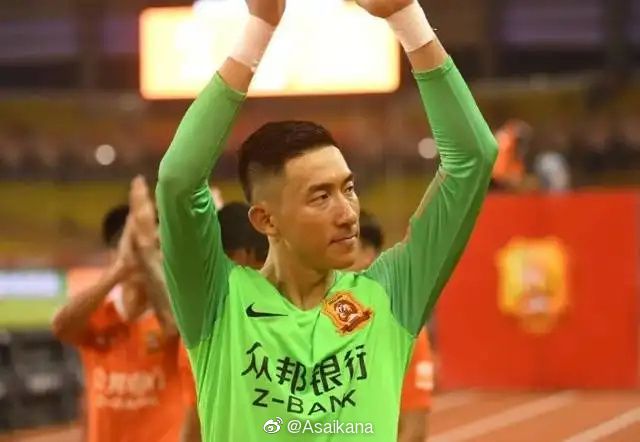 此次，他在比尔·康顿执导的新片 乔尔·科恩《麦克白》曝新预告 权术计谋表现主义 2022-01-07 作为乔尔·科恩的单飞作品，《麦克白》备受期待。