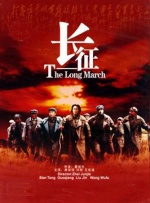 而在拍照中布蕾克也经常用手护住小腹，不免让人怀疑她是否已经怀孕。