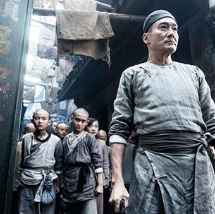 影片上映55天，累计票房已超过宫崎骏经典名作《千与千寻》，成为日本影史票房第二名，第一名则是《鬼灭之刃 无限列车篇》。